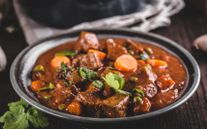 red wine beef tips slow cooker red wine beef tips slow cooker