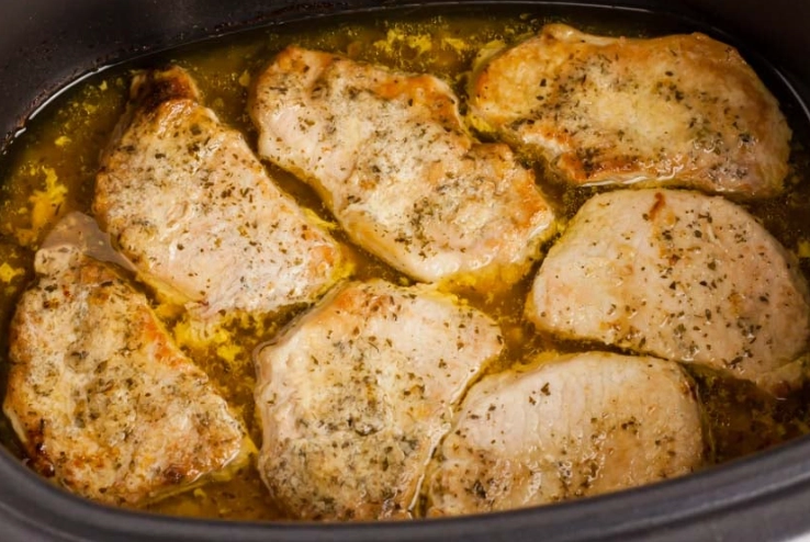 crock pot pork chops with dressing