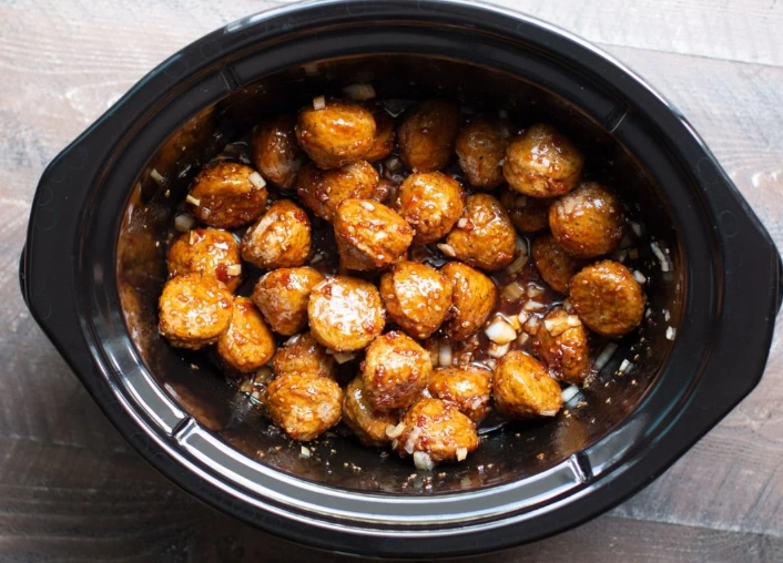 slow cooker teriyaki meatballs with pineapple
