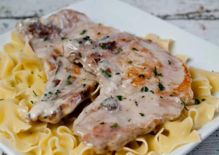 crock pot pork chops and rice with cream of mushroom soup crock pot pork chops and rice with cream of mushroom soup
