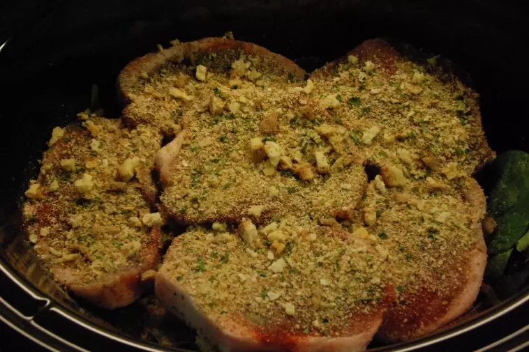 slow cooker pork chops slow cooker pork chops