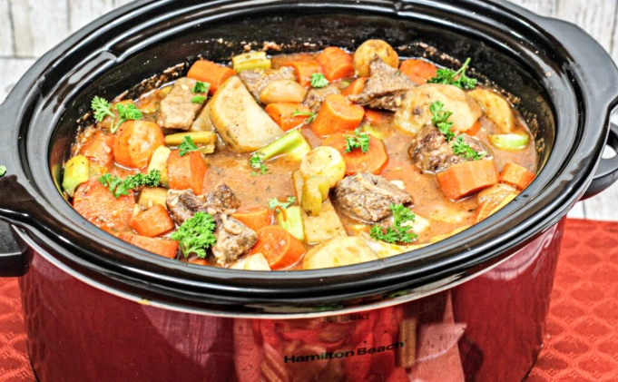 easy beef stew slow cooker