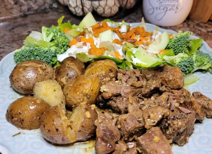 garlic butter steak bites