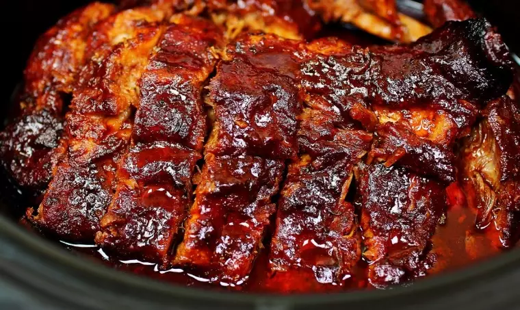 fall off the bone ribs slow cooker recipe