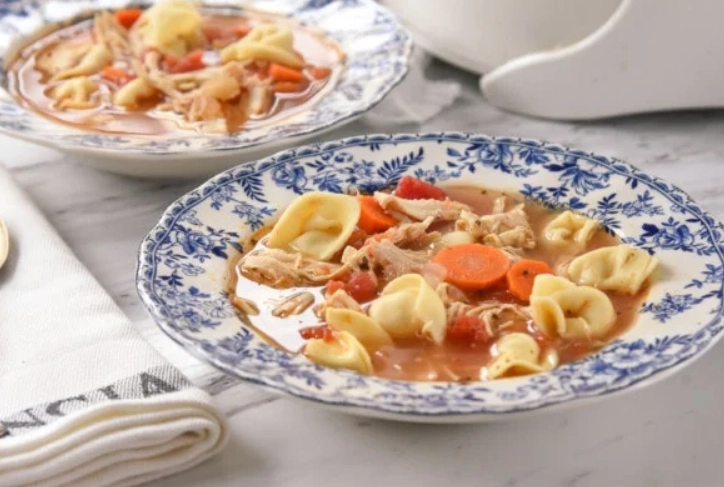 easy chicken tortellini soup