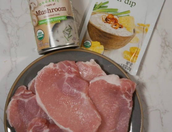 3 ingredient crock pot pork chops