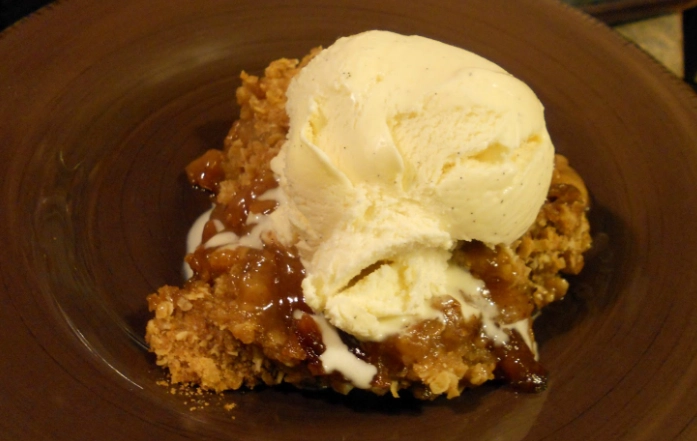 slow cooker apple crisp with oats