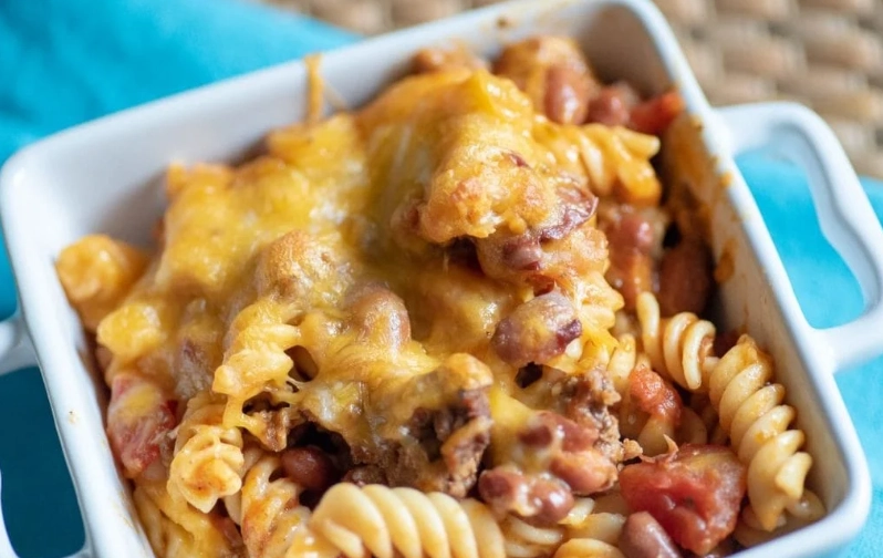 crockpot chili mac with beans