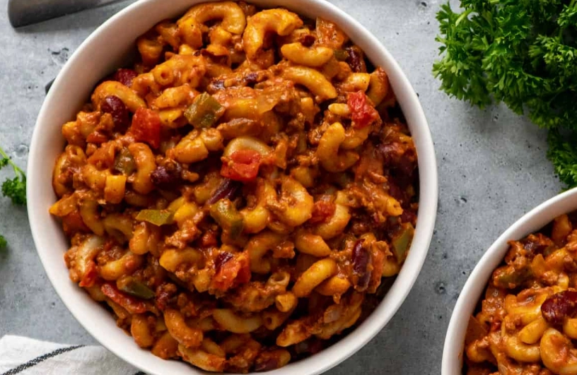 crockpot chili mac with beans