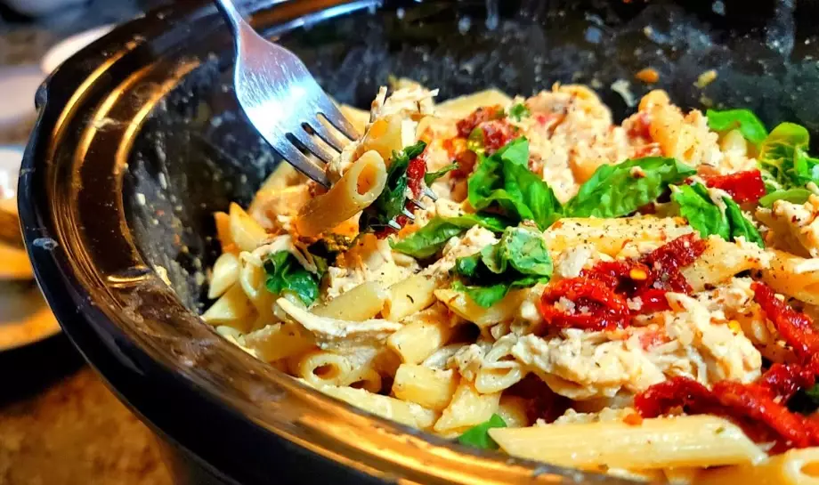 crockpot pasta