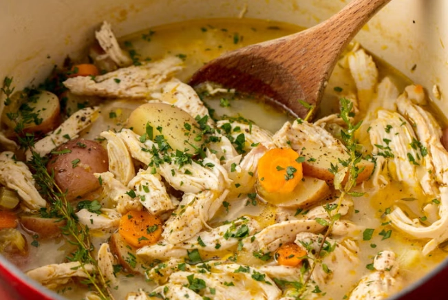 how long to cook chicken stew