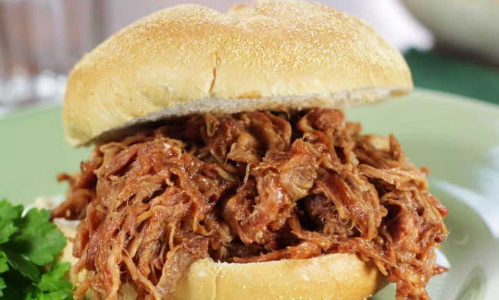 crockpot pulled pork recipe crockpot pulled pork recipe