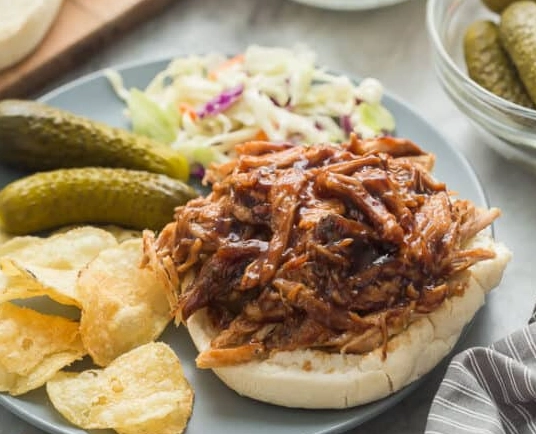 slow cooker pulled pork slow cooker pulled pork