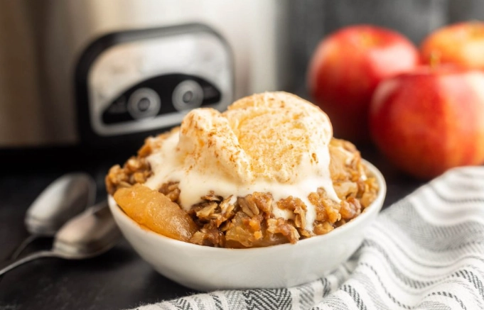 crockpot apple crisp with cake mix recipe