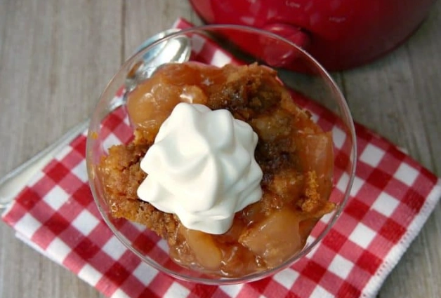 easy slow cooker dessert