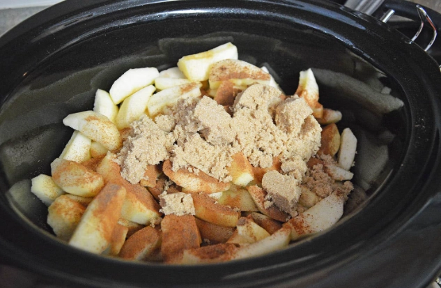 easy slow cooker dessert