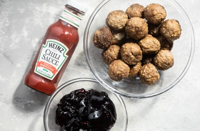 grape jelly chili sauce meatballs ratio