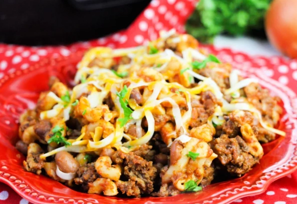 simple crockpot chili mac