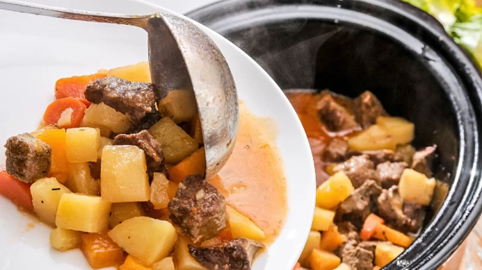 chuck roast slow cooker