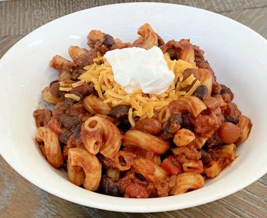 Crockpot chili Mac soup