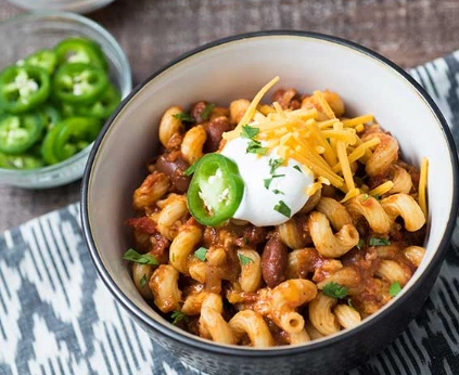 easy chili mac and cheese