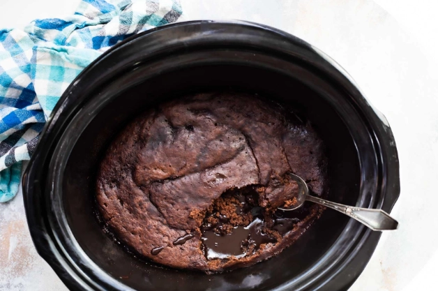 easy slow cooker desserts