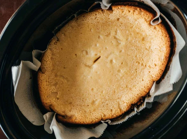 easy slow cooker cake