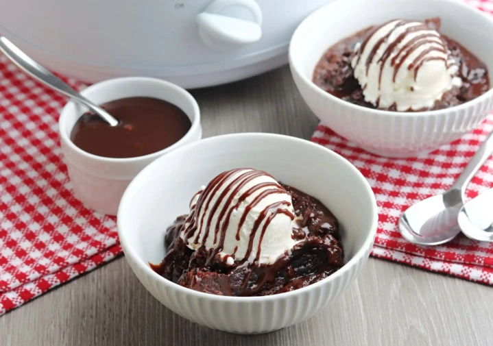 easy lava cake crockpot