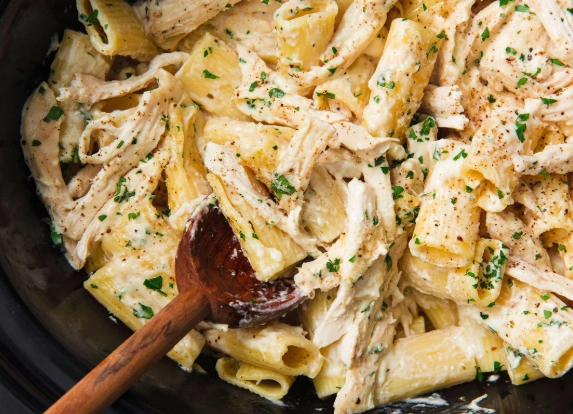 Easy slow cooker pasta recipes with jar sauce