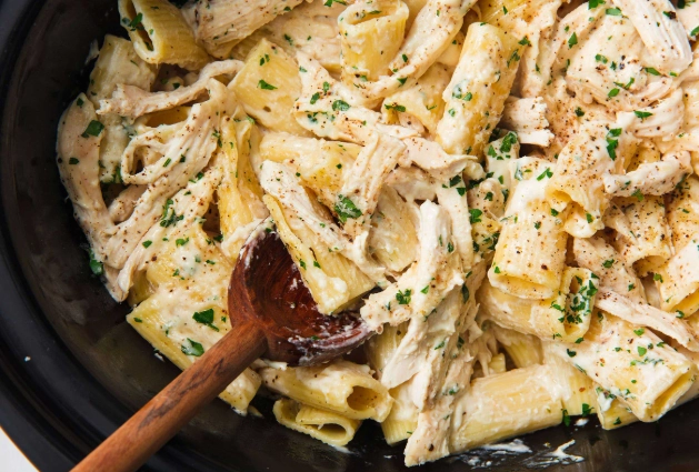 Easy slow cooker pasta recipes