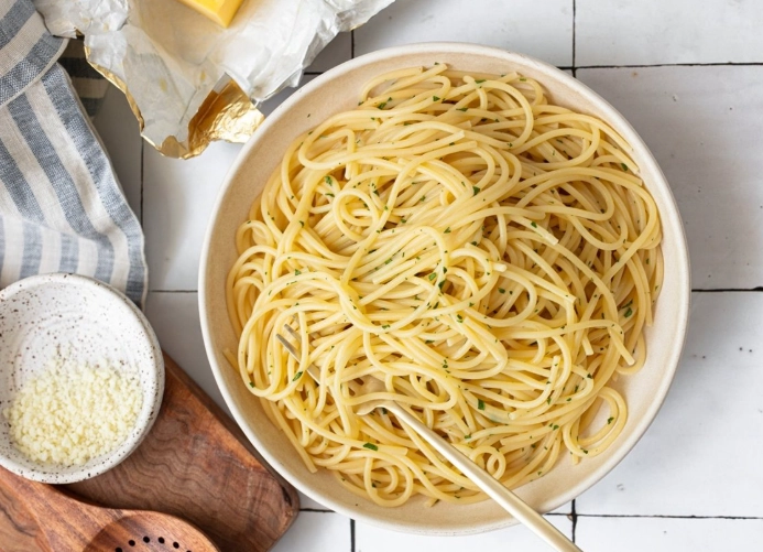 Does pasta cook well in a slow cooker?
