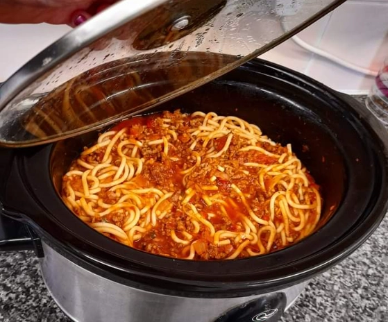 slow cooker pasta