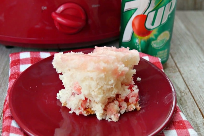 3 ingredient slow cooker desserts