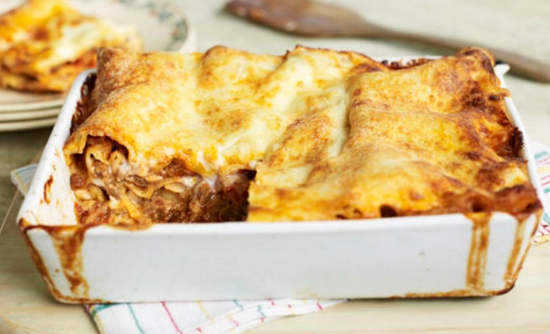 slow cooker lasagne