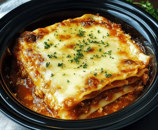Easy lasagna in slow cooker