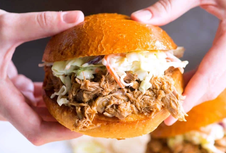 slow cooker pulled pork liquid
