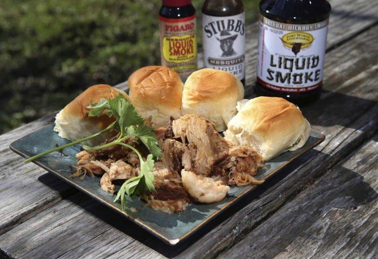 best liquid for pulled pork slow cooker