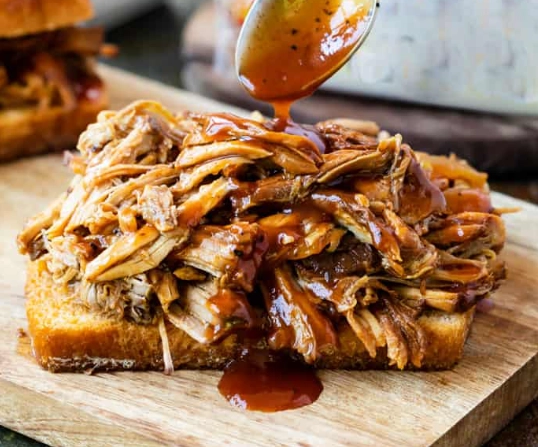 pulled pork slow cooker