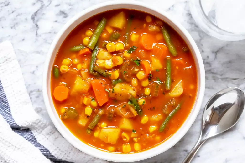 Simple vegetarian slow cooker soups