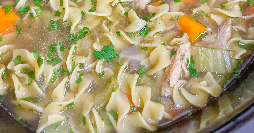 easy chicken noodle soup slow cooker easy chicken noodle soup slow cooker