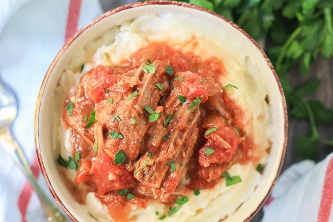 slow cooker Swiss steak slow cooker Swiss steak