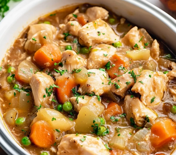 creamy chicken stew slow cooker